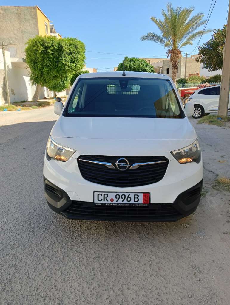 Opel combo k9 đ©đȘ