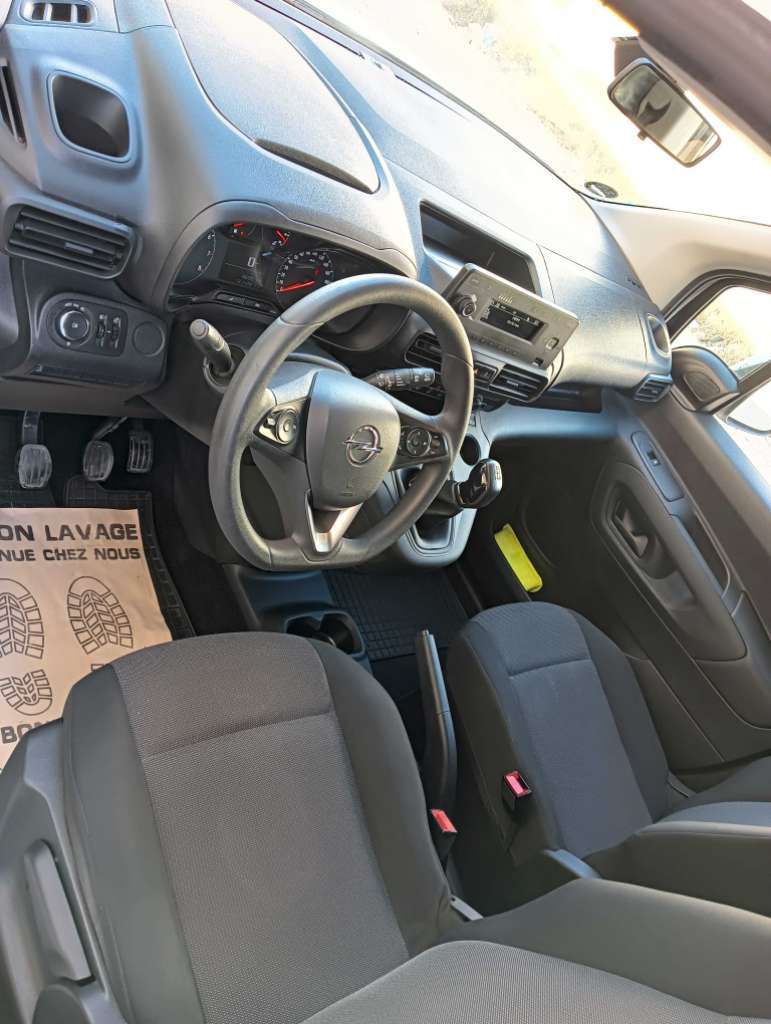 Opel combo k9 đ©đȘ