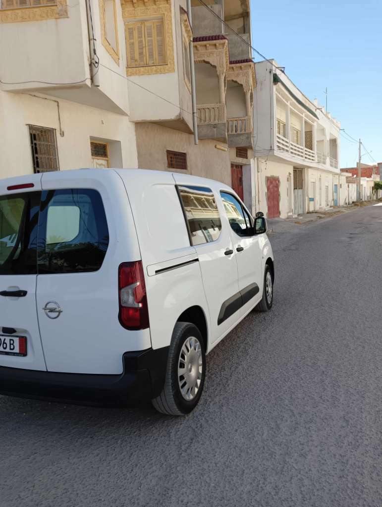 Opel combo k9 đ©đȘ