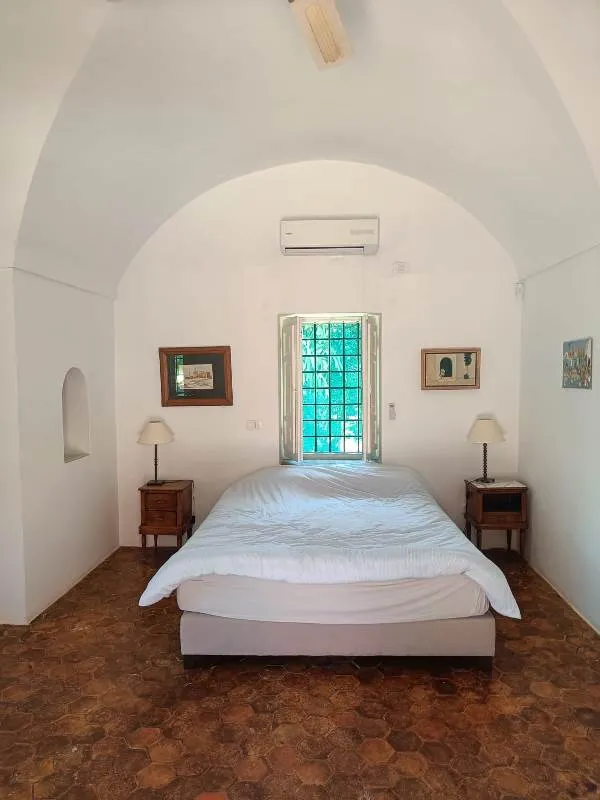 Villa NERAYA (Réf: L3237)