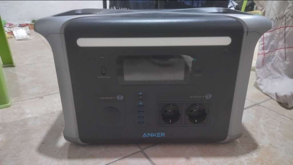 Power station Anker solix f1200
