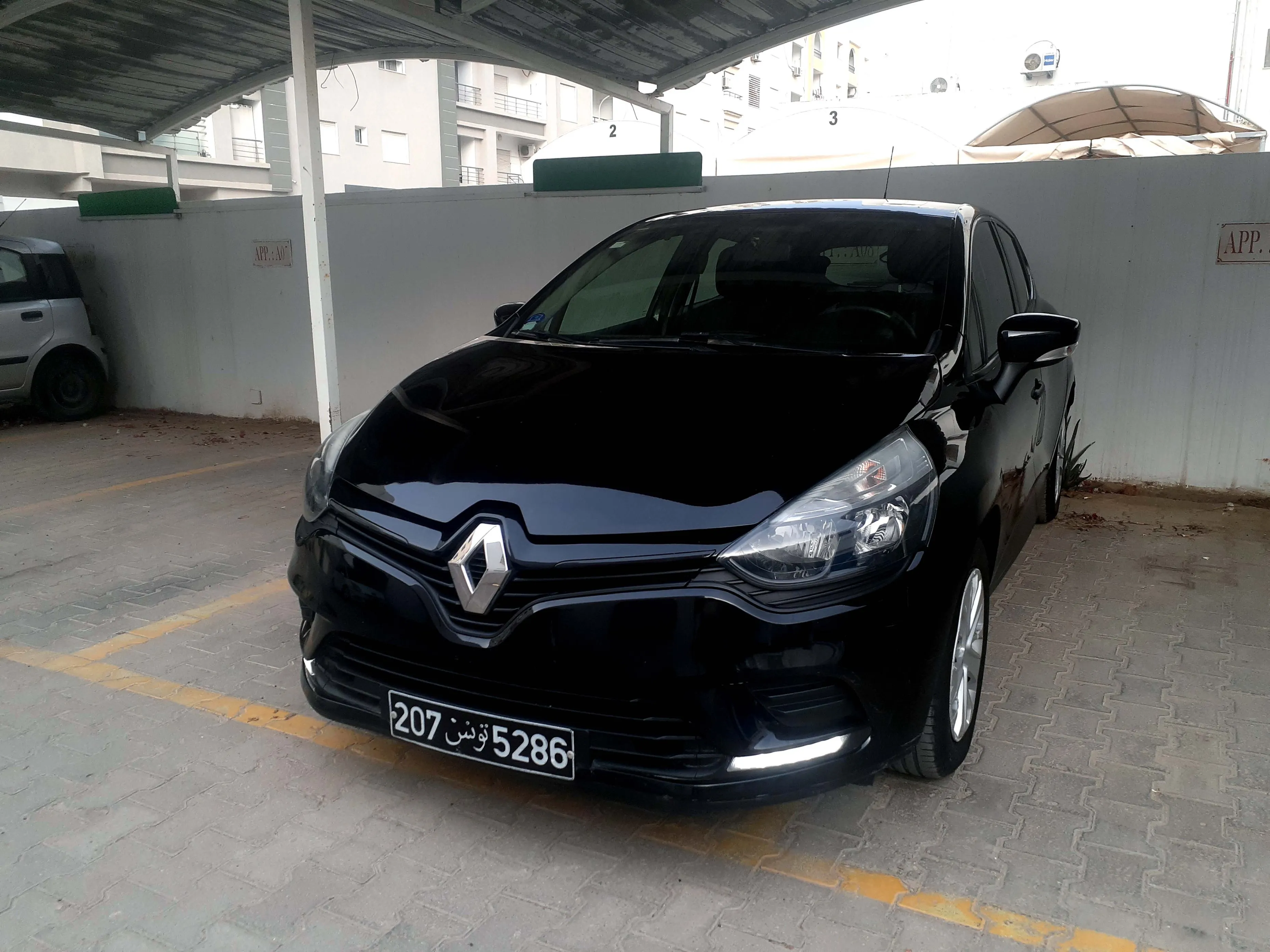 RENAULT CLIO 4 tu 207تسجيل أول