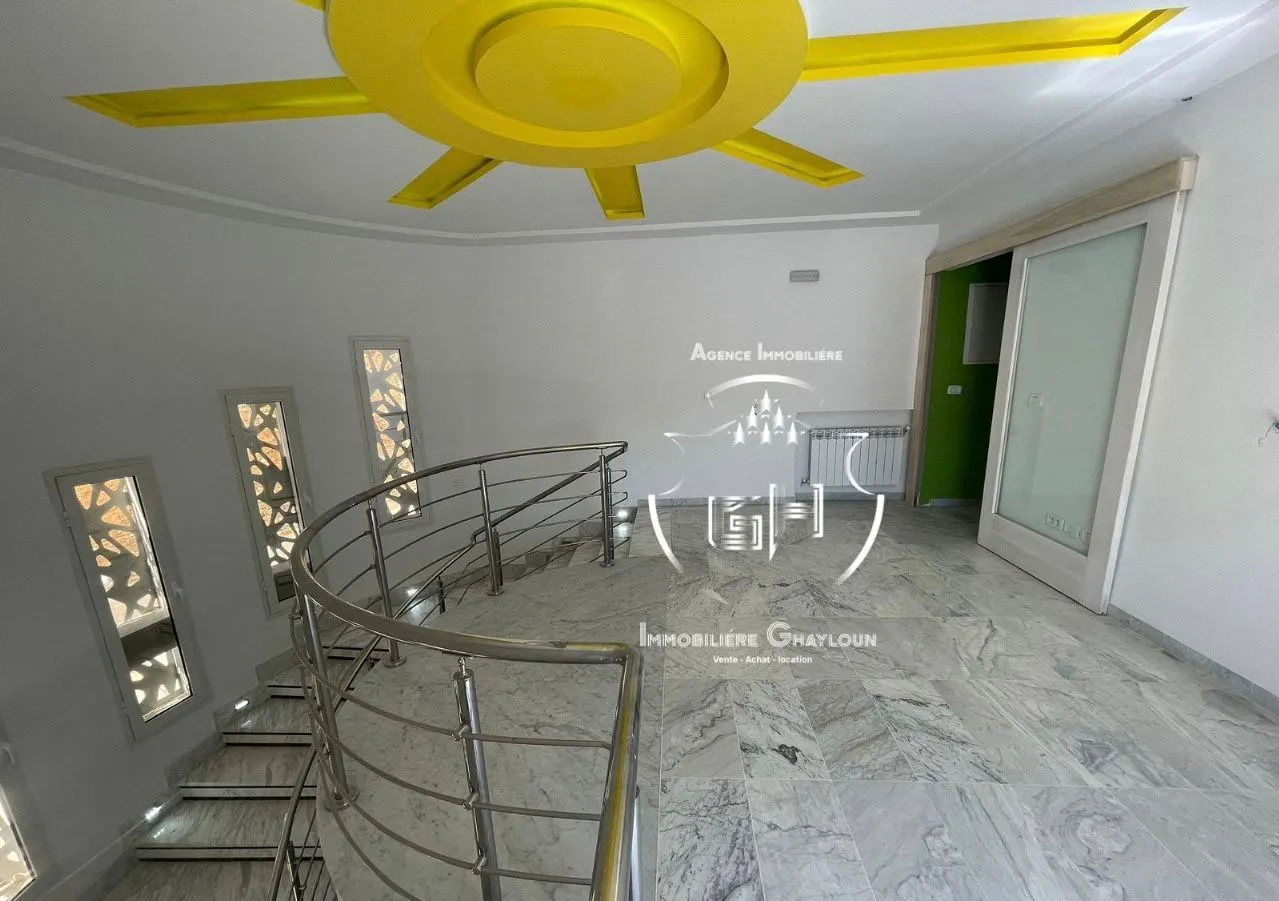 Villa Ă louer Ennasr 2