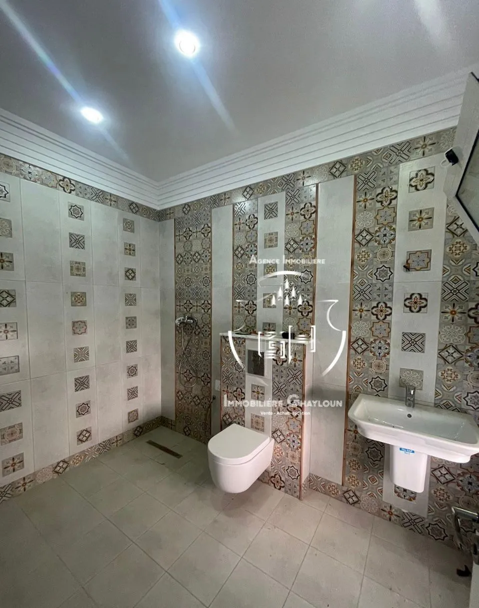 Villa Ă louer Ennasr 2
