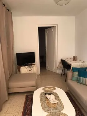 Studio meublé alloué a Carthage