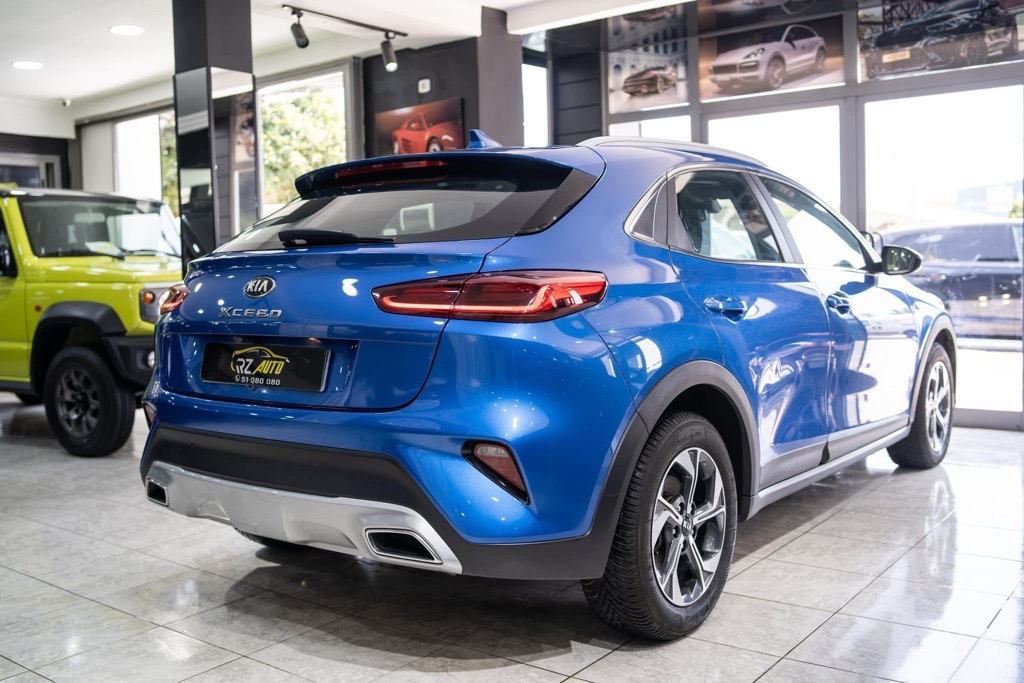 đ KIA XCEED SXđ đČ 51 080 080 | 26 410 477 đ PossibilitĂ© de vente ou Ă©change