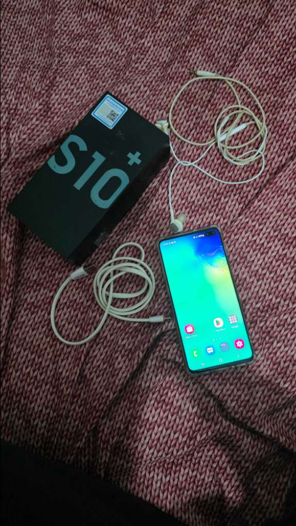 S10 plus