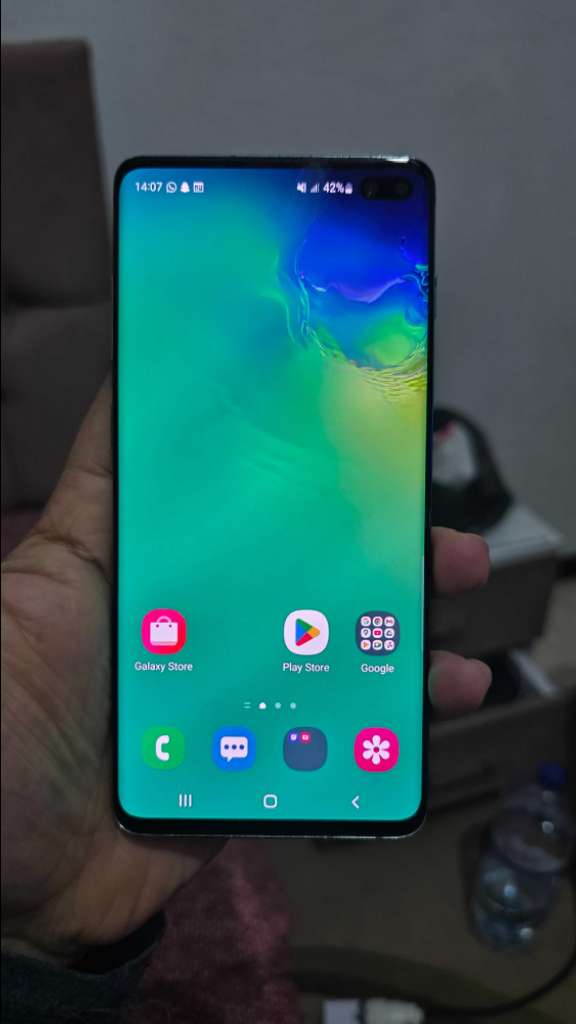 S10 plus