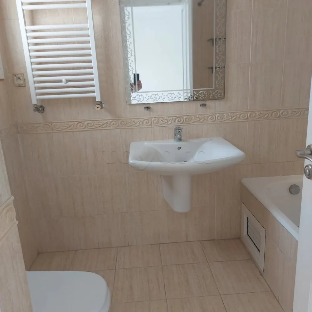 'un appartement S+3 haut standing situé à Jardin d'el Menzah 2