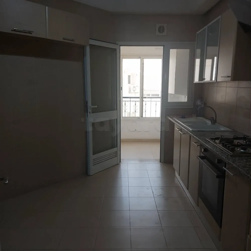 'un appartement S+3 haut standing situé à Jardin d'el Menzah 2