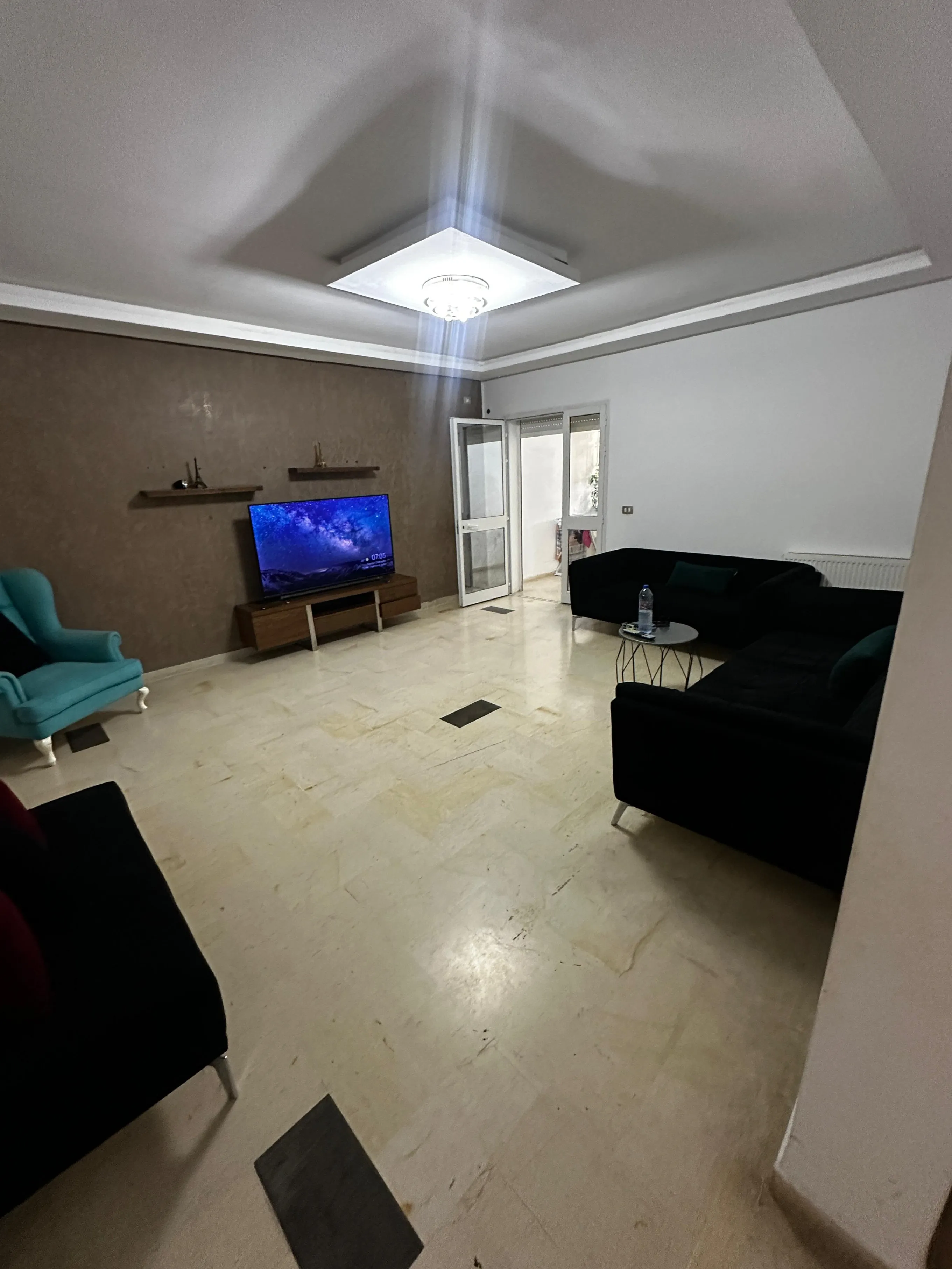 A vendre un appartement S2 avec place parking a la nouvelle medina 3 