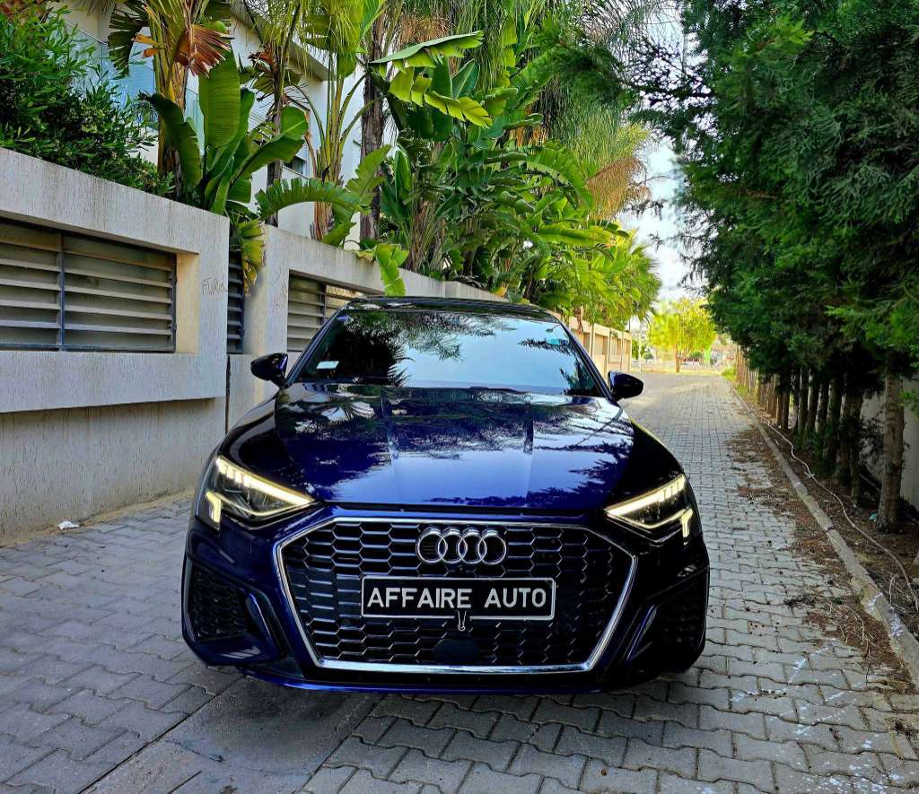 đAudi A3 S-line 1.4 essence 2024/6 sĂ©rie 245đ
đ on accepte l Ă©change des voitures