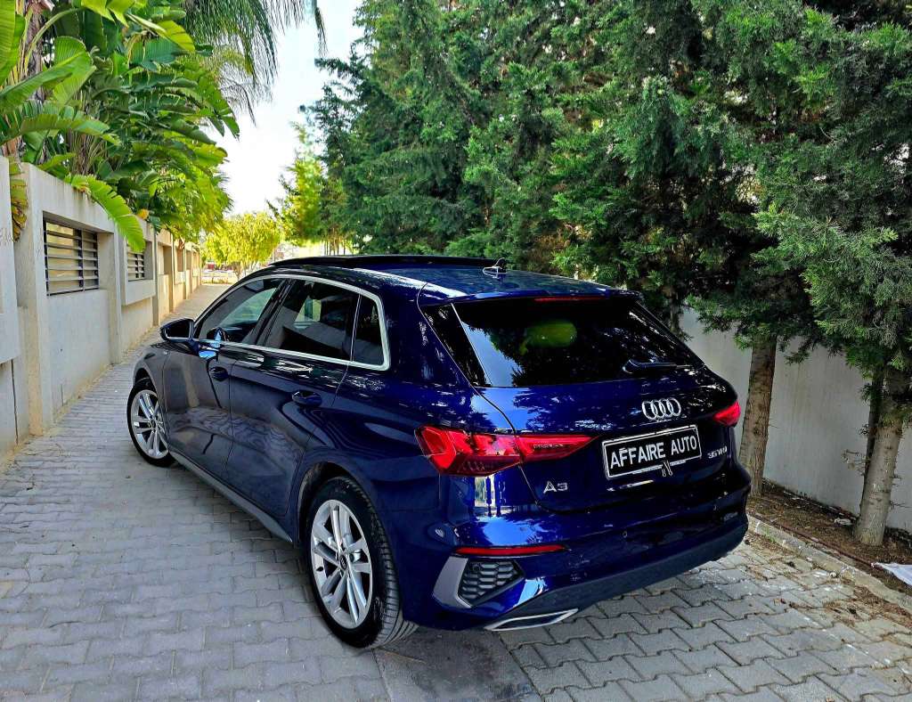 đAudi A3 S-line 1.4 essence 2024/6 sĂ©rie 245đ
đ on accepte l Ă©change des voitures