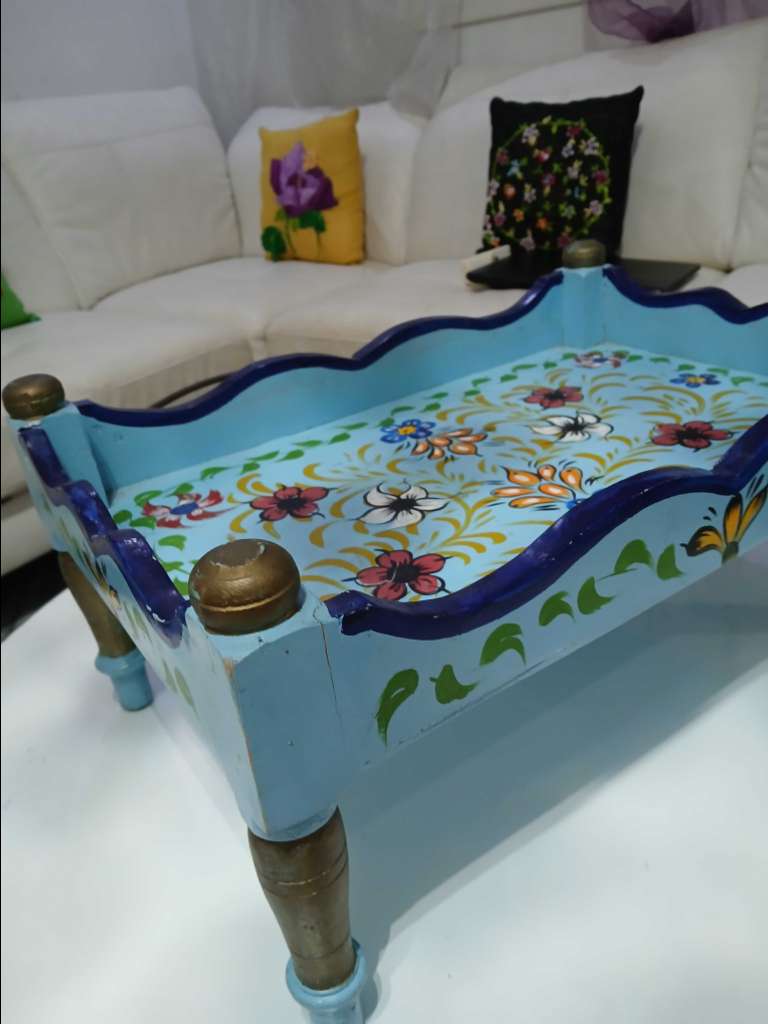 Petite table (mida)
