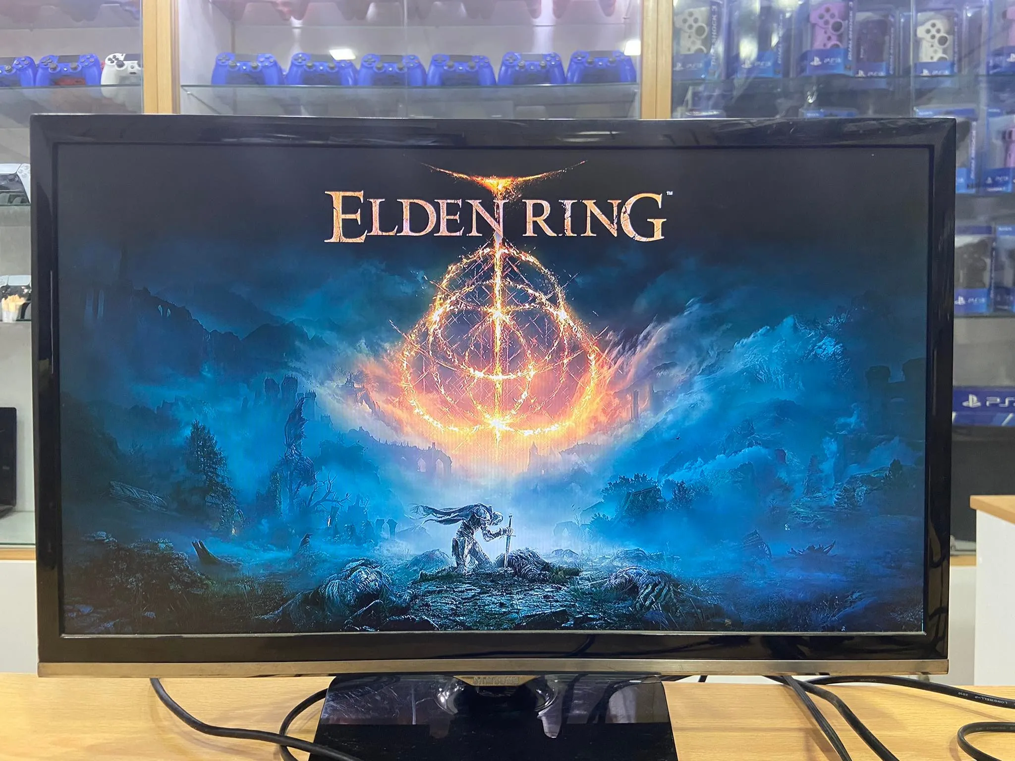 ✨️️ Playstation PS4 slim patché ✨️✨️ ️️️Importé 🇨🇵 État neuf