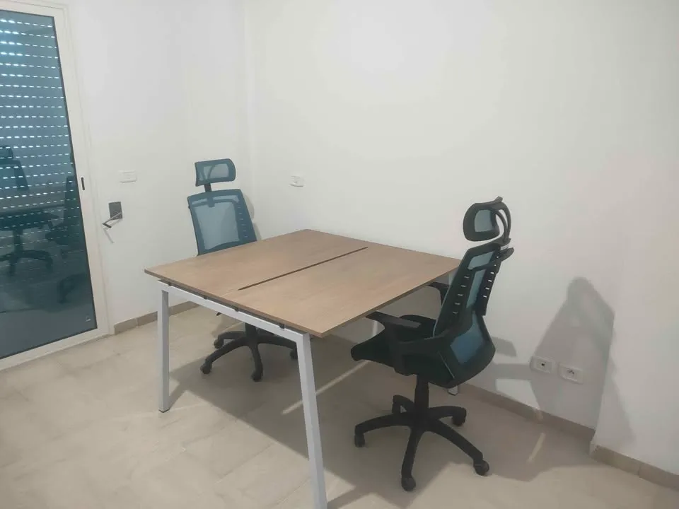  Mobilier de bureau en excellent état !