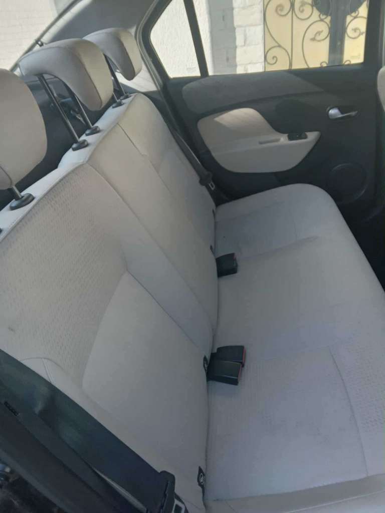 Très très jolie Renault symbole élégance 1ère main tél 58515969