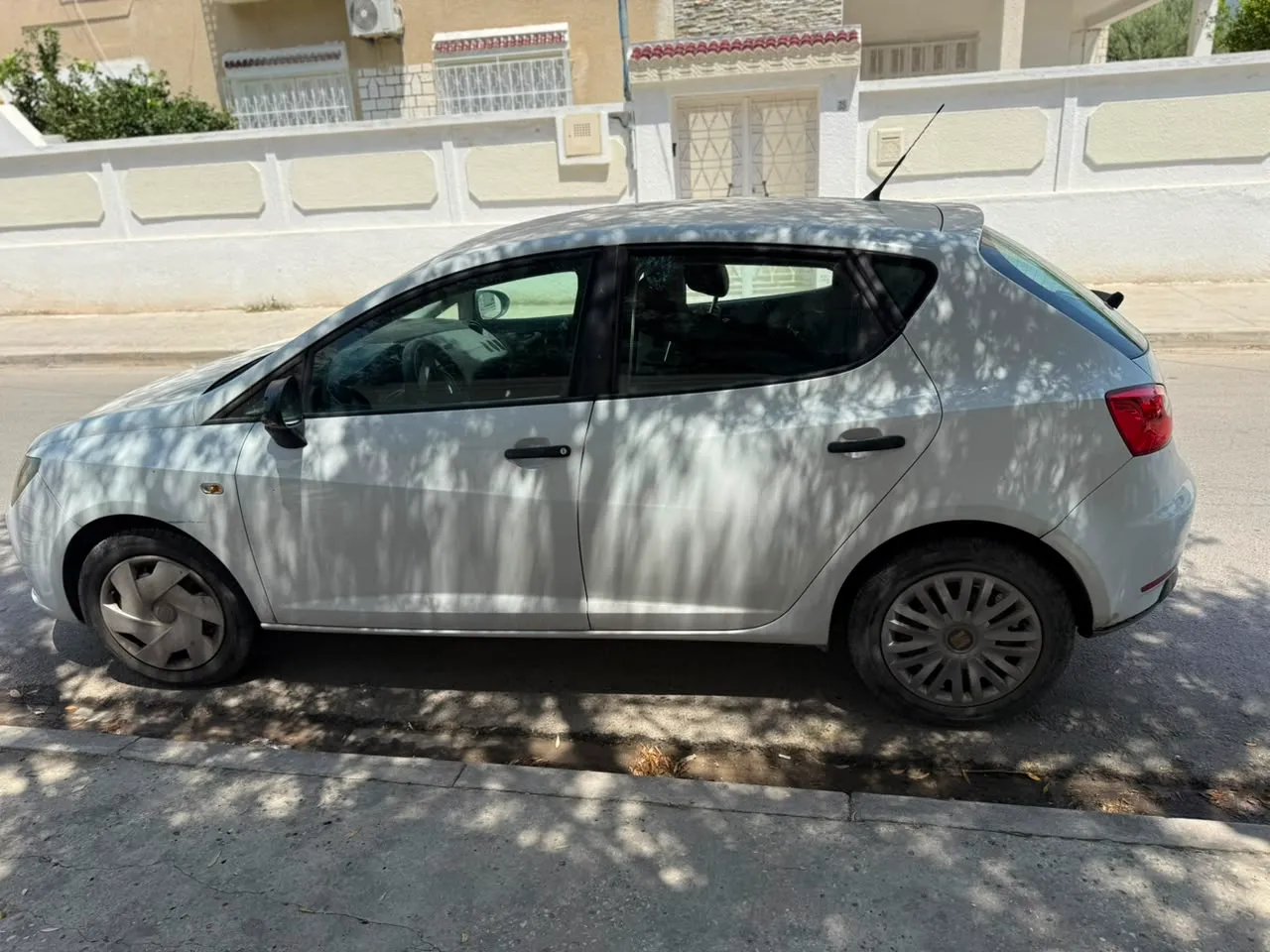 Seat Ibiza en très bonne état 