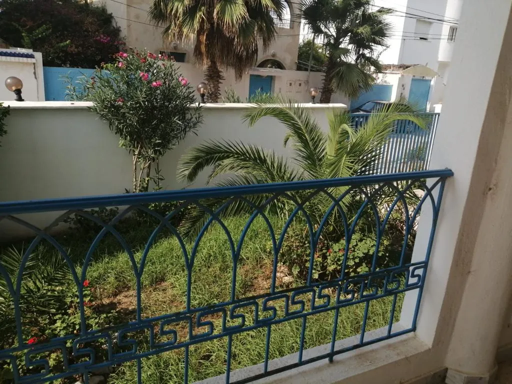 A Vendre: Immeuble avec 5 Appartements Herla