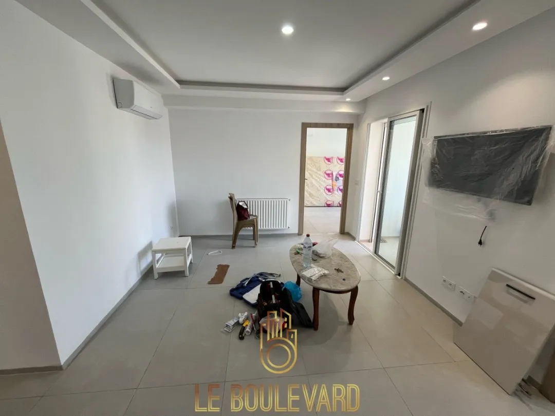 Location Annuelle : Appartement S+1 Haut Standing à AFH Mrezga, Nabeul