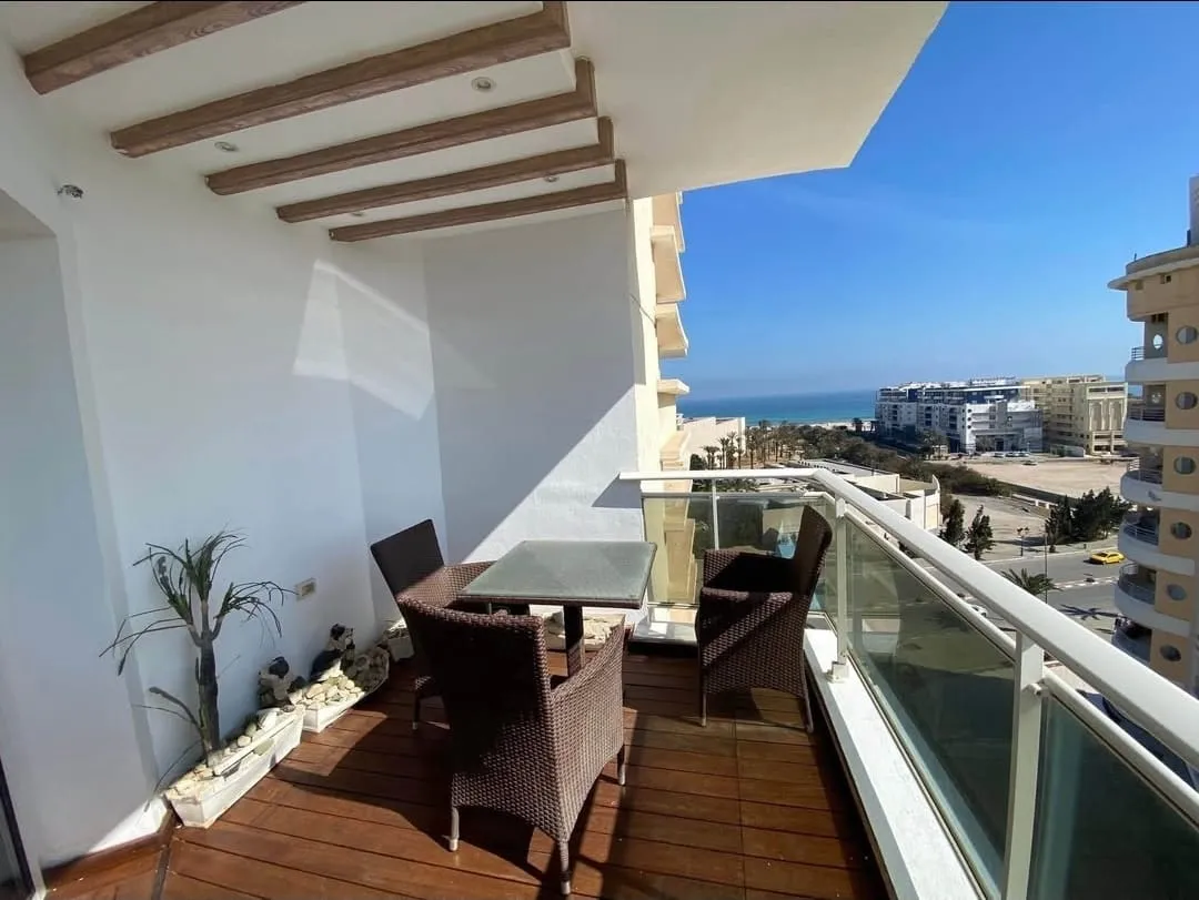 🏖 À vendre– Superbe Appartement S+3 Haut Standing avec Vue Mer latérale – Route Touristique khezama