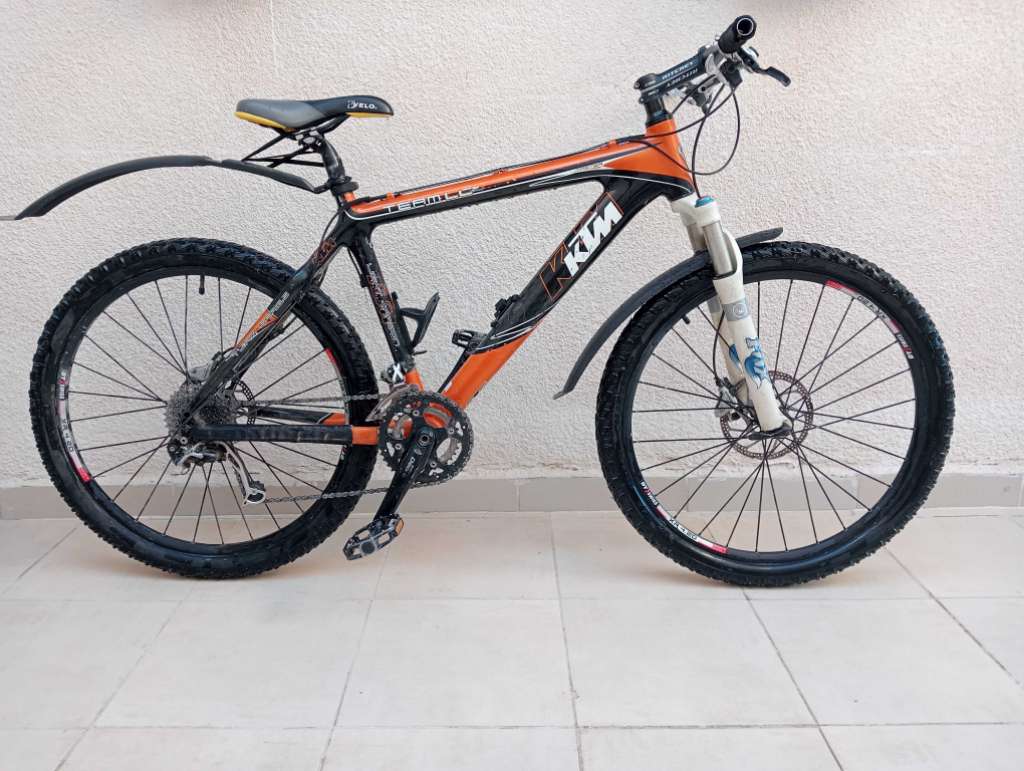 VTT KTM carbon