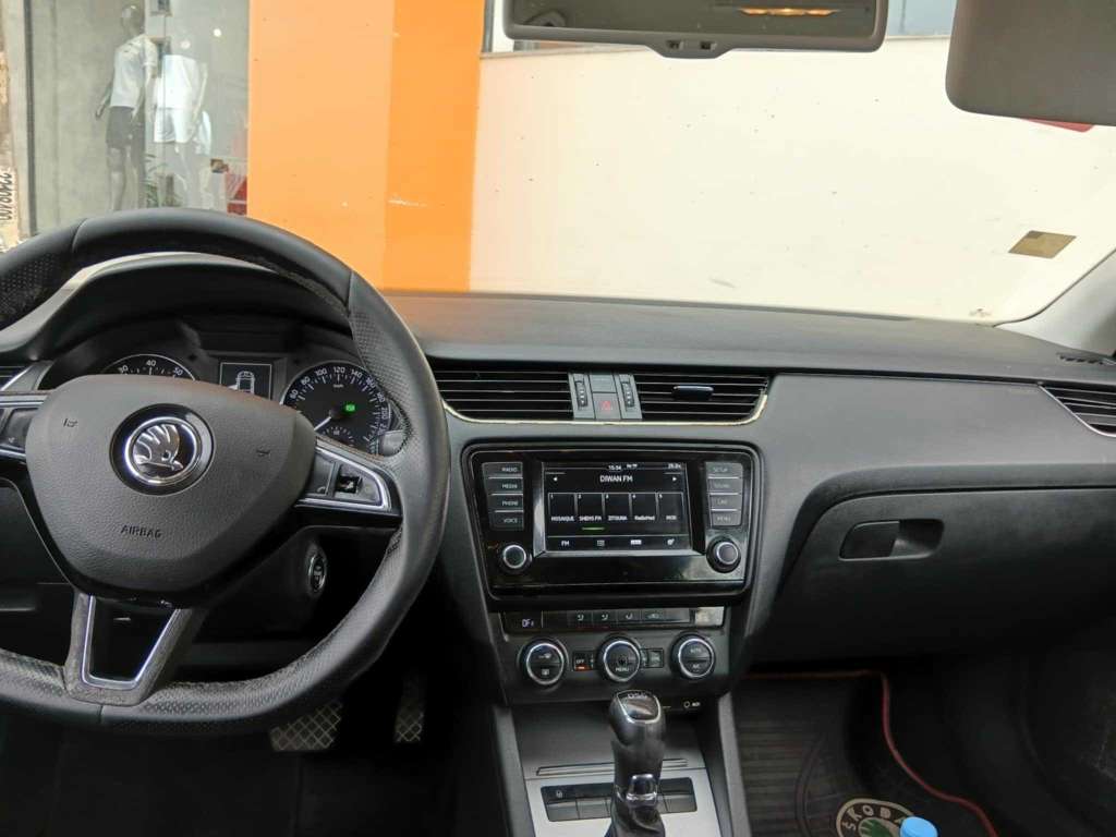 TrĂšs bonne skoda octavia style