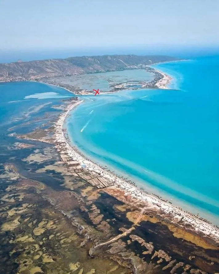 TERRAIN EXCEPTIONNEL, PLAGE PRIVEE