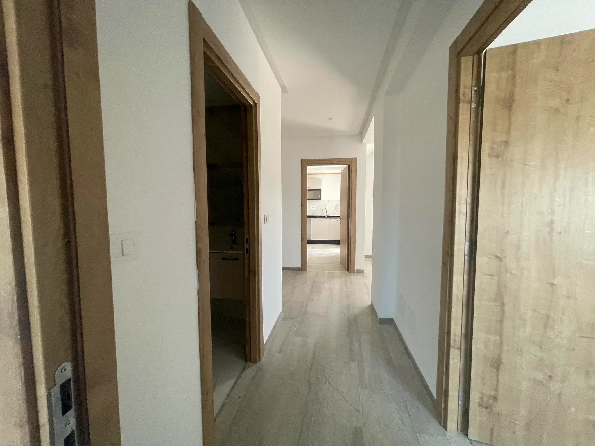 Bureau s2 hst à Ezzahra hbib bourguiba