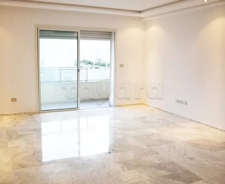 Location S3 vide à Jardin De Carthage