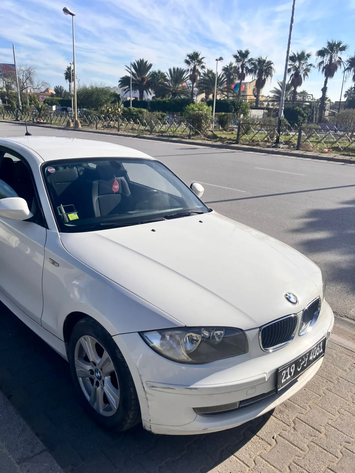 À vendre: BMW en bon état.