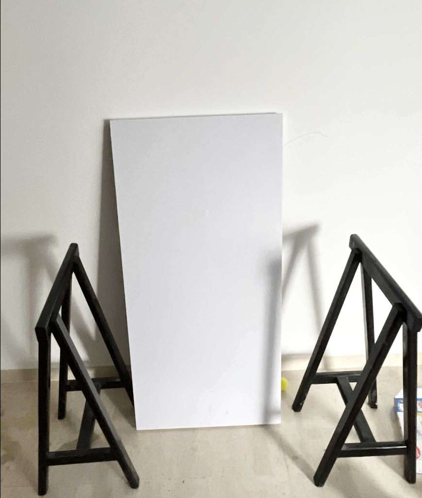 Table scandinave 