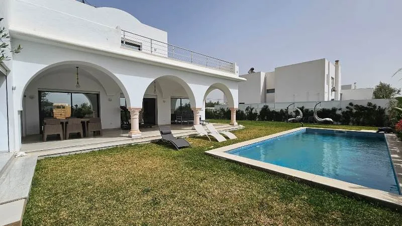 Villa DALIA (Réf: V2755)