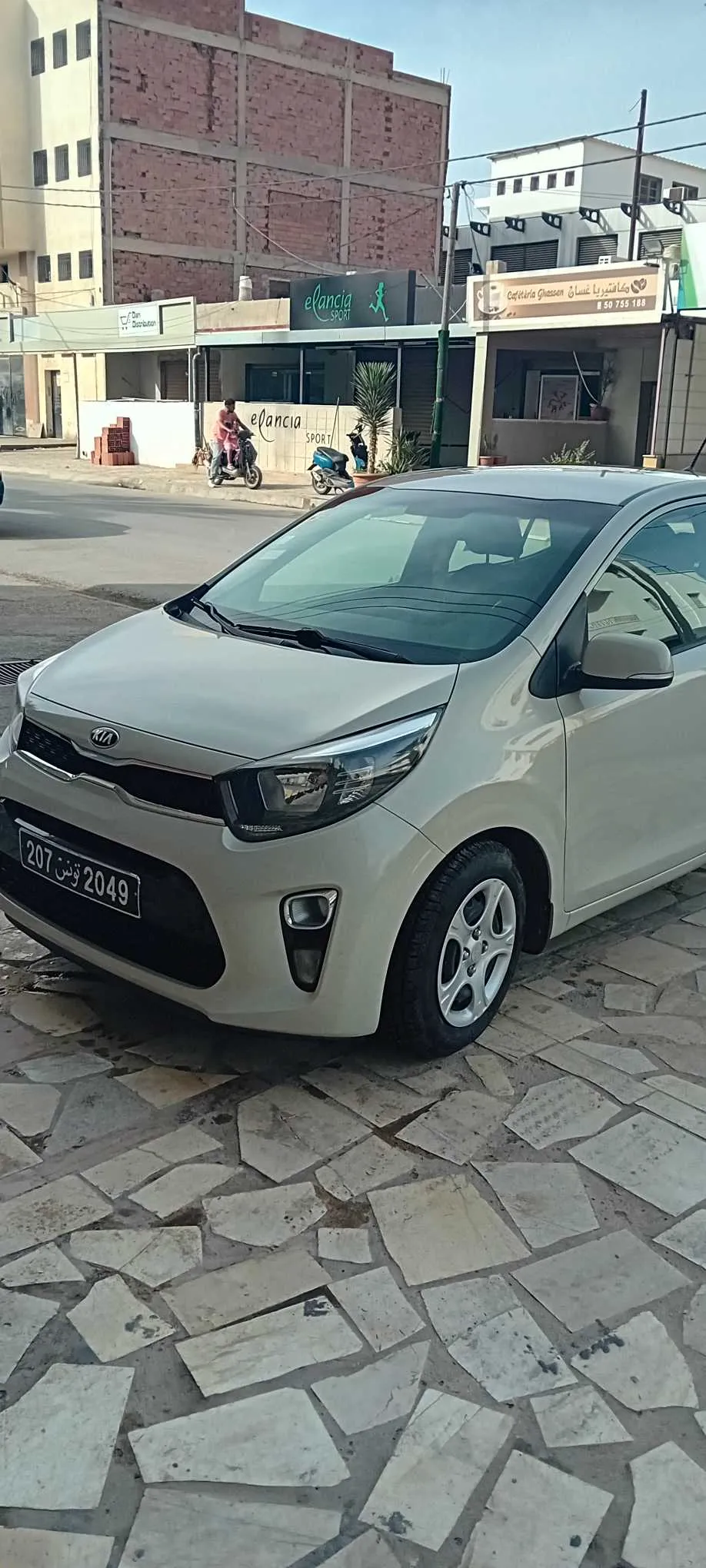 Kia picanto 1er main