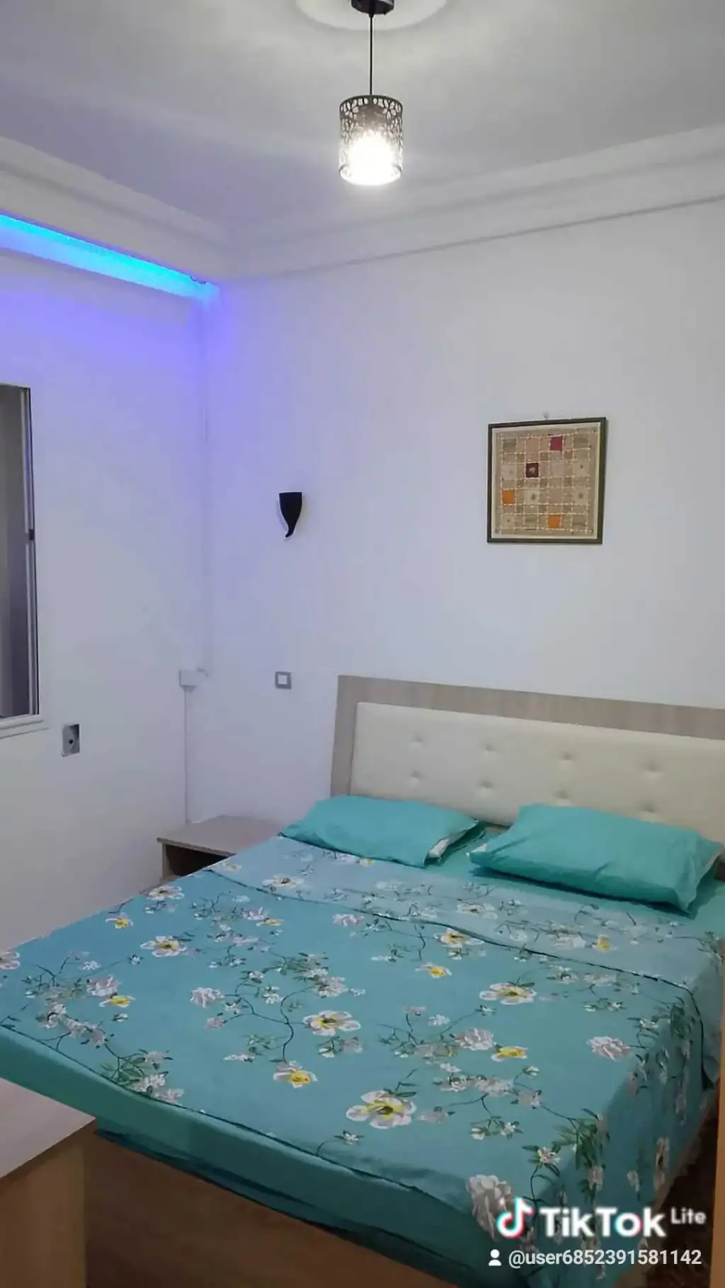 ستوديو مؤثث ب حي الواحات به كل المرافق
WhatsApp+21655672838
سعر حسب المدة
56324935
55672838