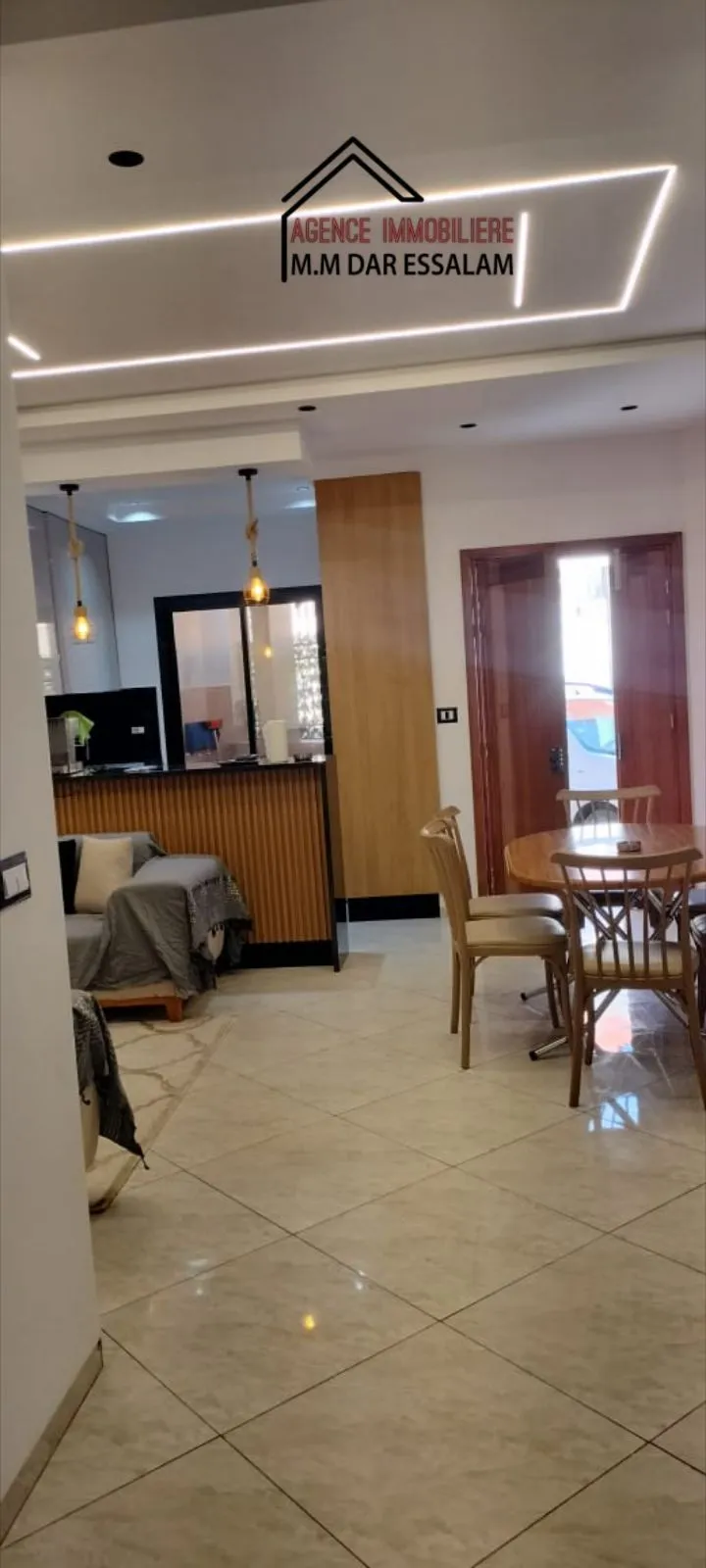 maison indépendante avec un garage à kélibia