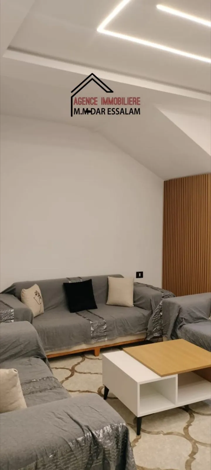 maison indépendante avec un garage à kélibia