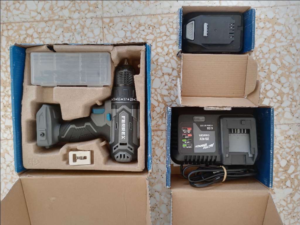 Visseuse Perceuse 20V FERREX