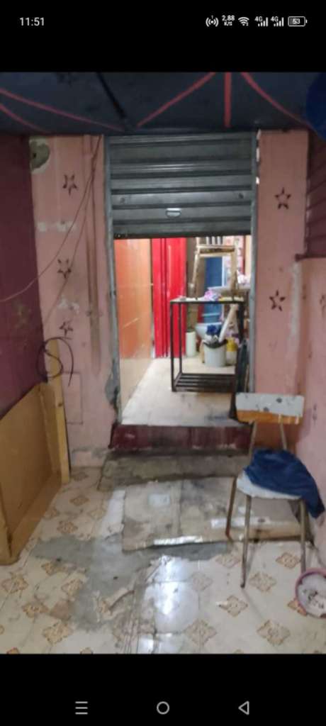 اصل تجاري للبيع في تونس العاصمة في موقع ممياز جدا صلاح الي جميع نشاطات 