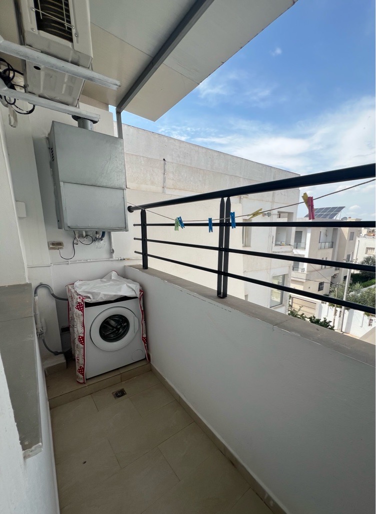 Appartement S+1 Meublé - L'Aouina (près STB Bank)