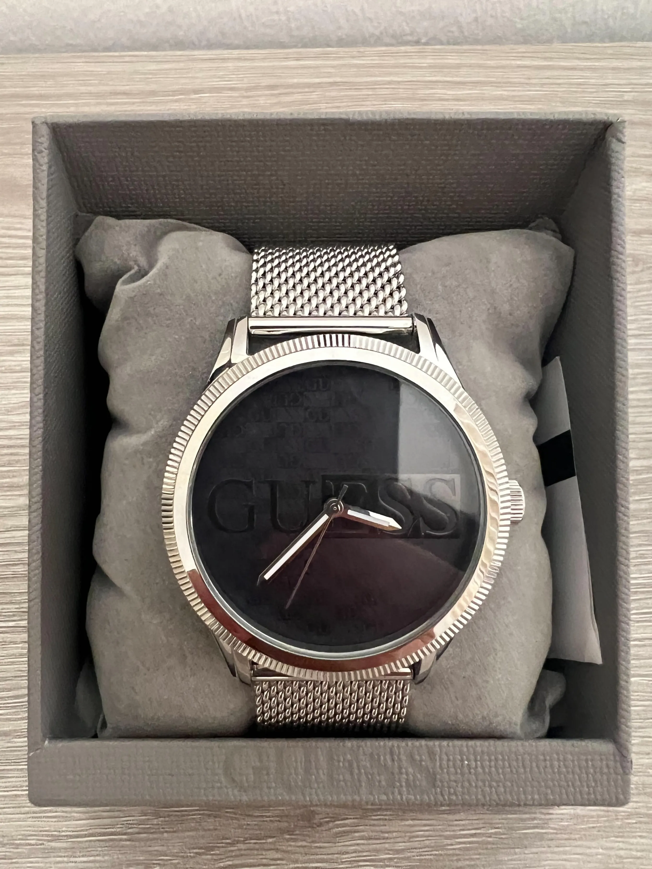 Montre Guess pour homme – Jamais porté
