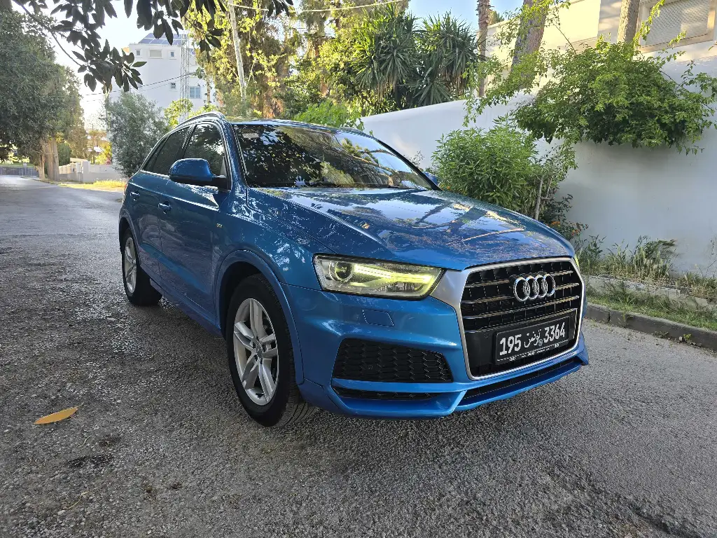 Audi Q3 Sline toute options model 2018