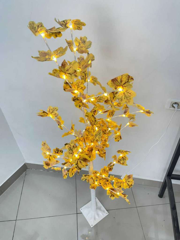 Arbre décoratif lumineux