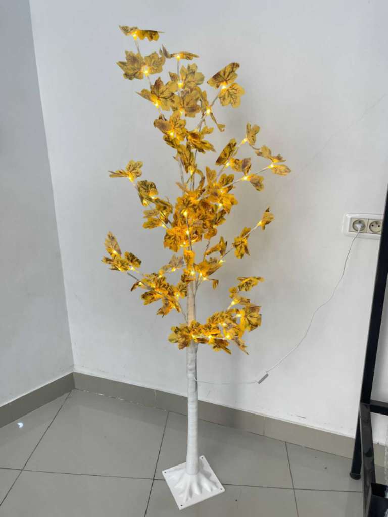 Arbre décoratif lumineux