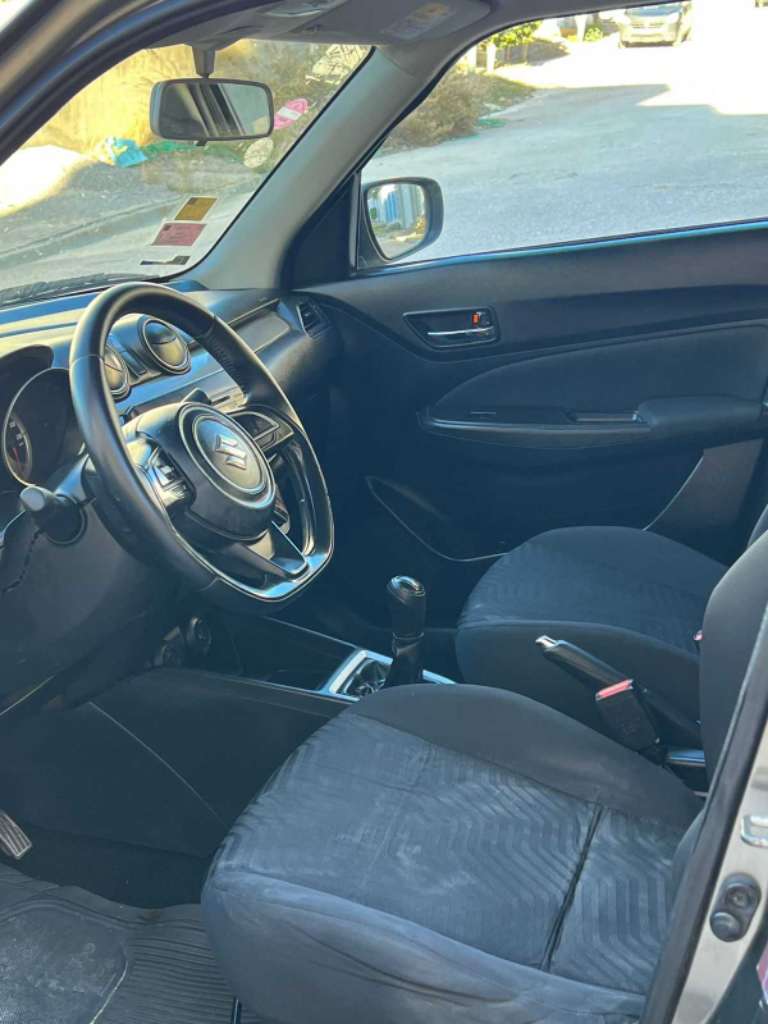 🚗 Suzuki Swift 🚗