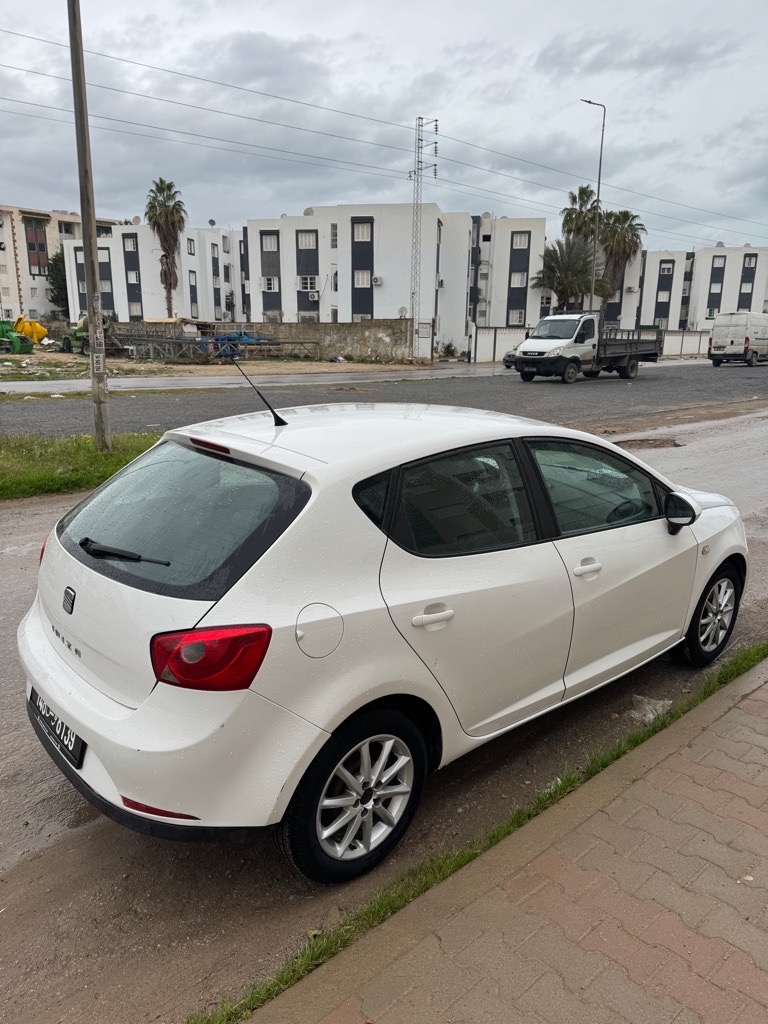 SEAT IBIZA 1.2