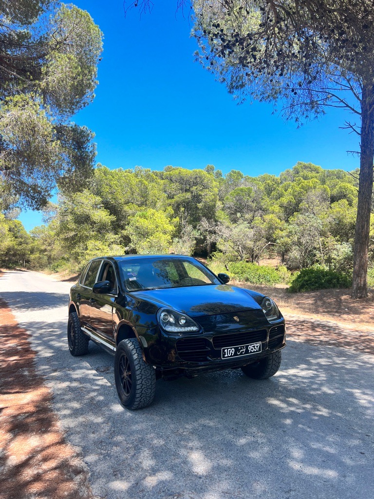 Porsche Cayenne GTS v8