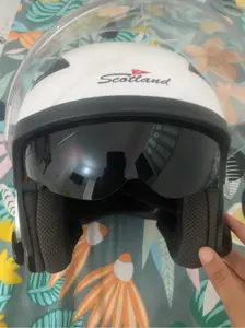 Équipement Moto / Cross complet - Importé de Londres (Taille M) - État Quasi Neuf