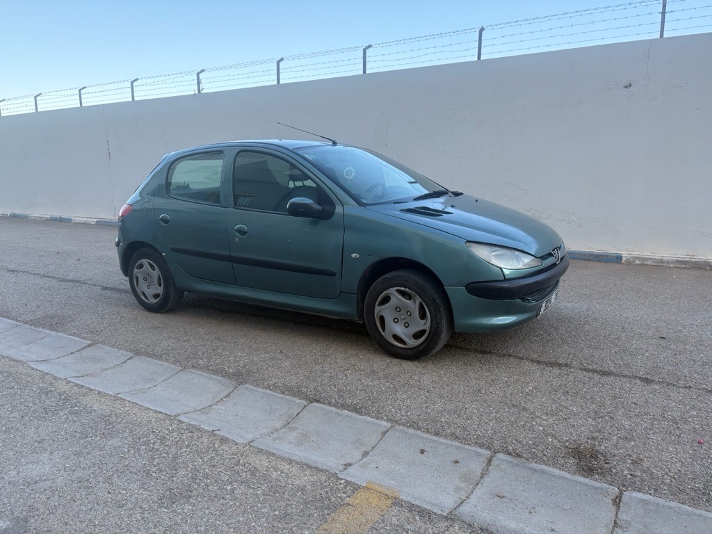 Peugeot 206