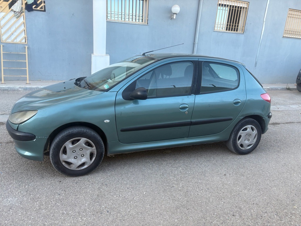 Peugeot 206